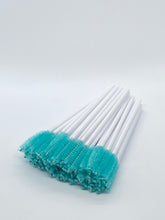 Load image into Gallery viewer, Disposable Mascara Lash Wands Brushes (ASSORTED COLOURS)
